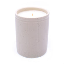 Load image into Gallery viewer, Burlap &amp; Barnwood, Natural Crockery Candle
